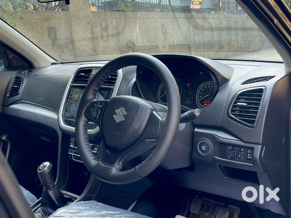 Maruti Suzuki Brezza 1.5 Vxi Smart Hybrid, 2022, Petrol