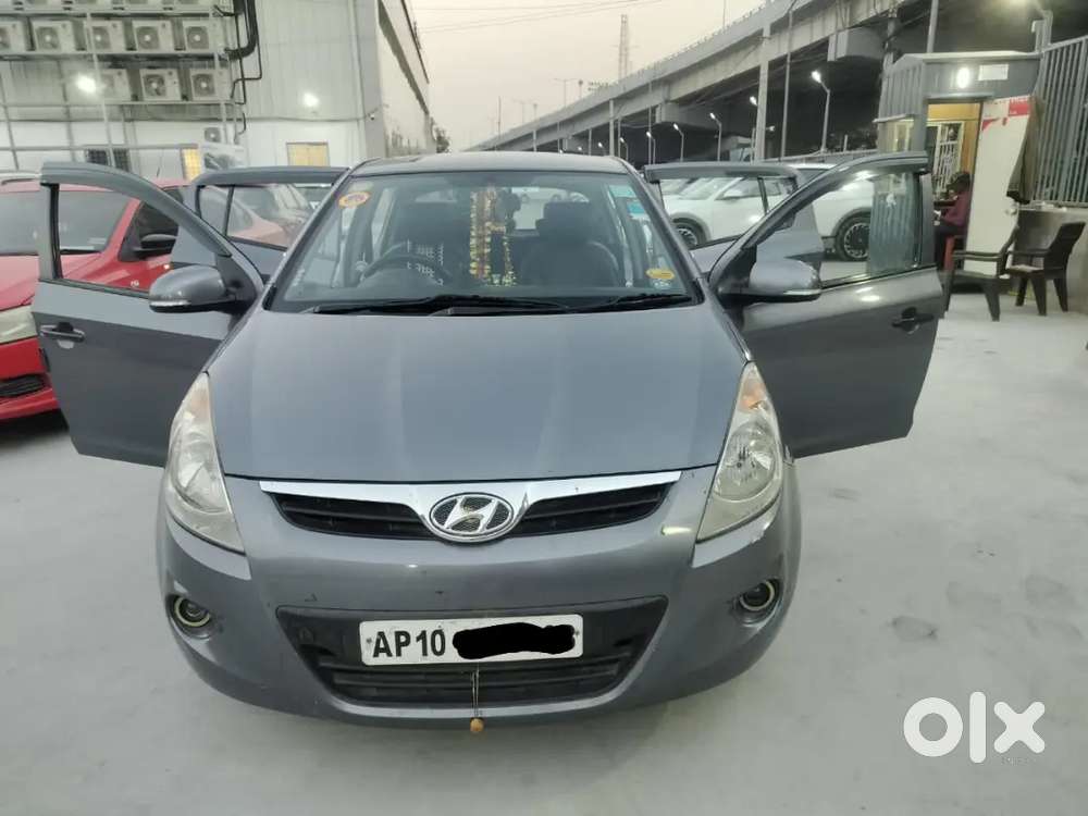 Hyundai I20 2011 Petrol Well Maintained