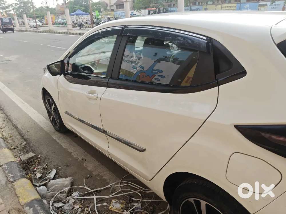 Tata Altroz 2021 Petrol 30000 Km Driven