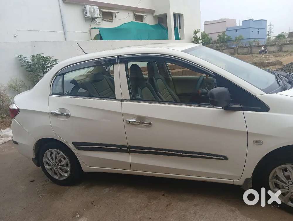 Honda Amaze 2017