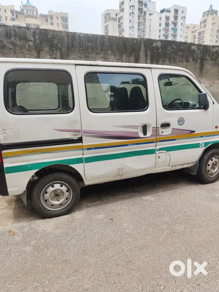 Maruti Suzuki Eeco 2016