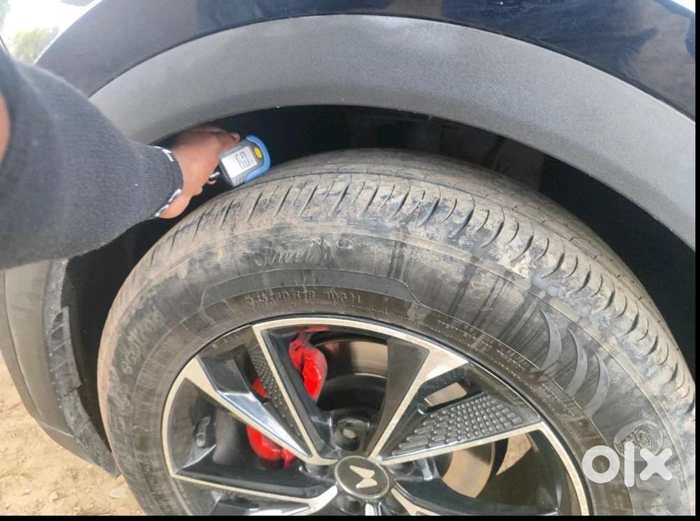 Mahindra Xuv700 Petrol 2022
