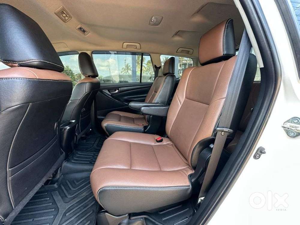 Toyota Innova Crysta 2.4 Gx Limited Edition At 7 Str, 2021, Diesel