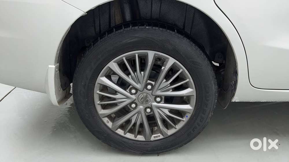 Maruti Suzuki Ertiga 2018-2022 1.4 Zxi At, 2019, Petrol