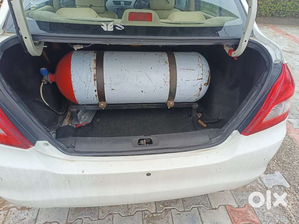 Maruti Suzuki Dzire 2016 Lxi O Cng New Ins.zero,new Both Tyer