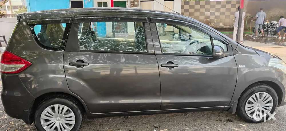 Maruti Suzuki Ertiga 2014 Diesel 110000 Km Driven