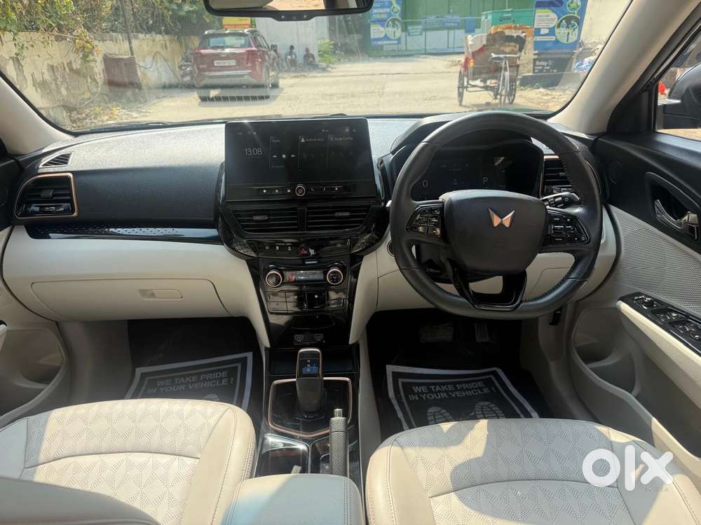 Mahindra Xuv400 Ev El Fast Charger, 2025, Electric