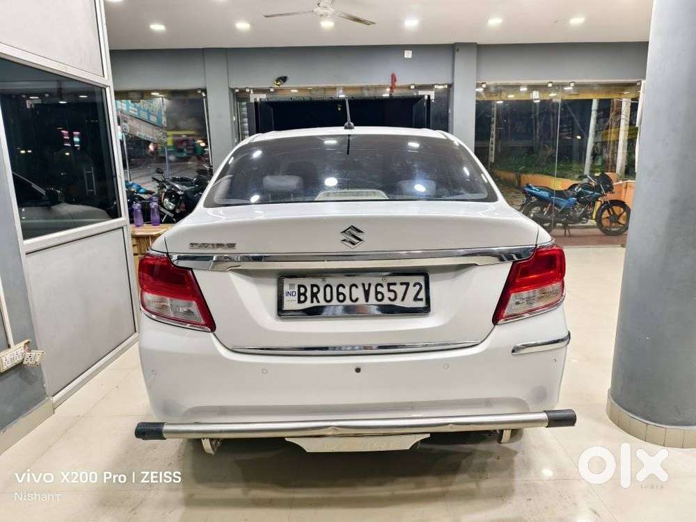 Maruti Suzuki Dzire 1.2 Vxi, 2022, Petrol