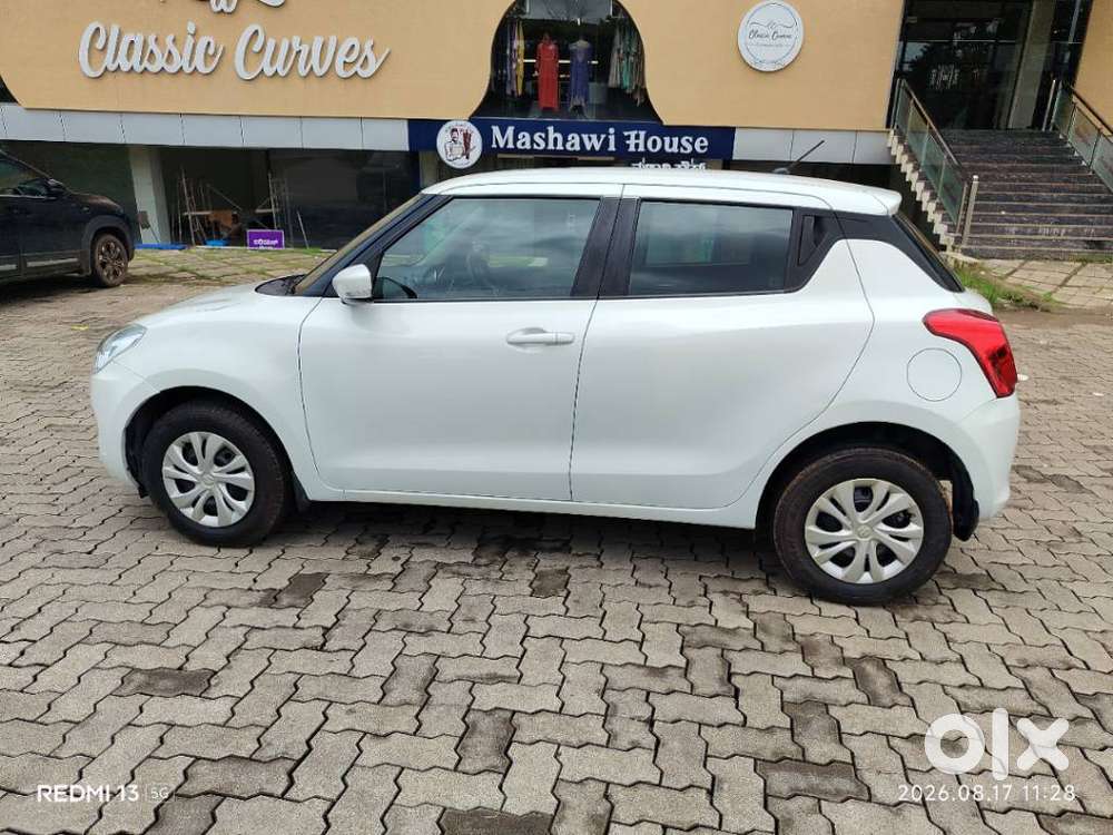 Maruti Suzuki Swift Vxi Abs Bsiv, 2021, Petrol