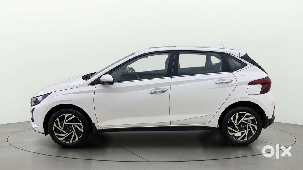 Hyundai New I20 1.2 Asta (o) Ivt, 2024, Petrol