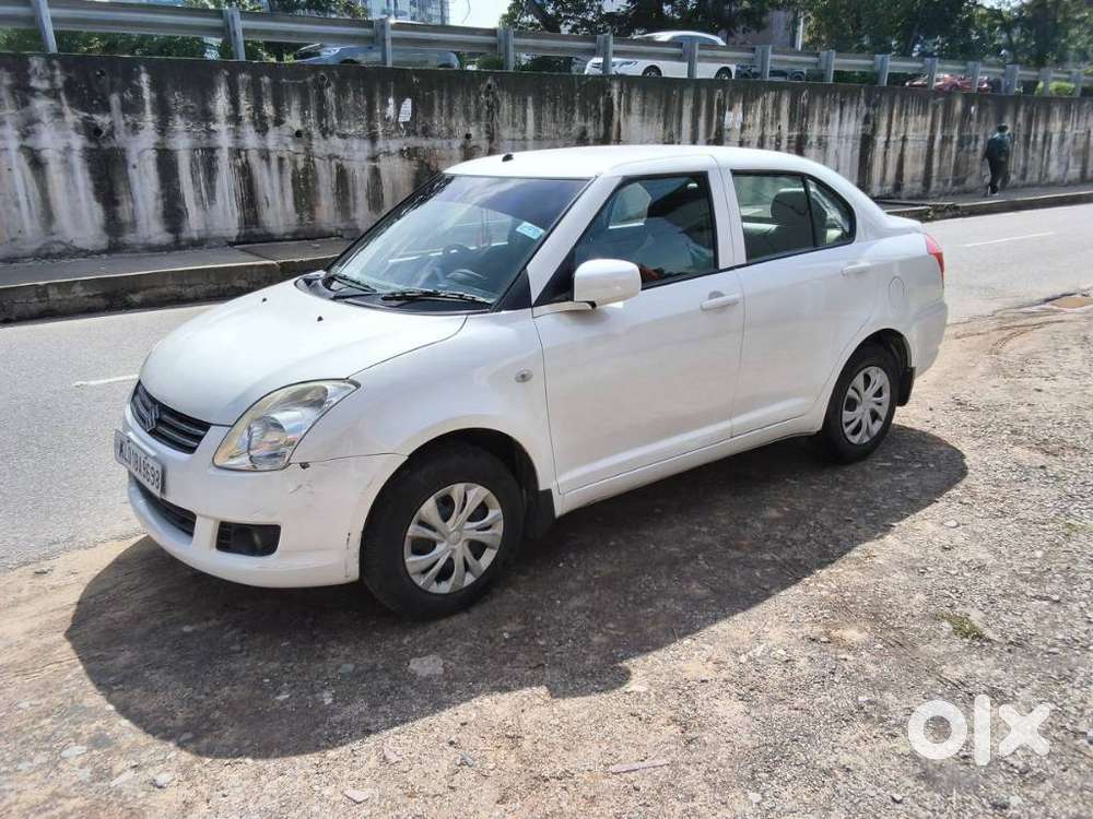 Maruti Suzuki Dzire 1.2 Vxi, 2011, Petrol