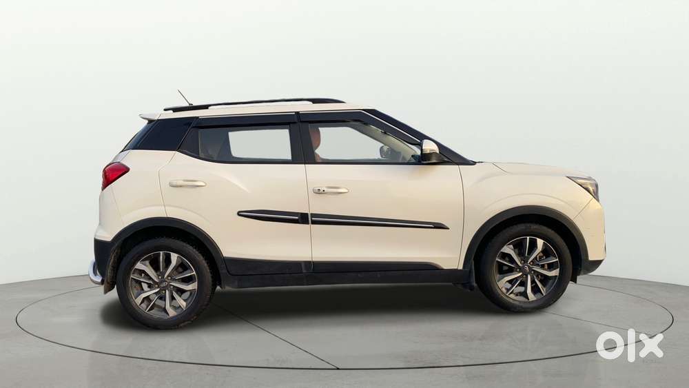 Mahindra Xuv300 W8 Option, 2022, Petrol