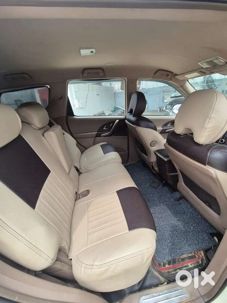 Mahindra Xuv500 Diesel 2015 Variant