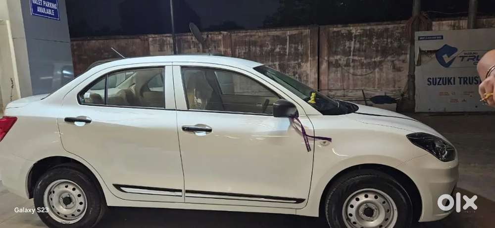 Full time driver for swift dzire vehicle to drive in uber
