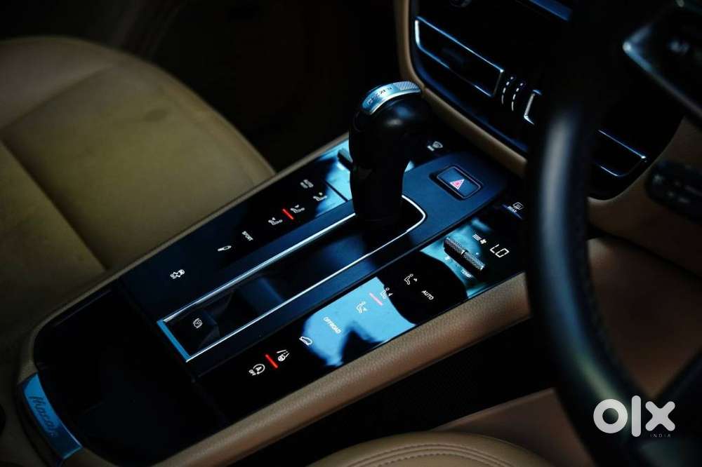 Porsche Macan 2.0 Petrol, 2024, Petrol