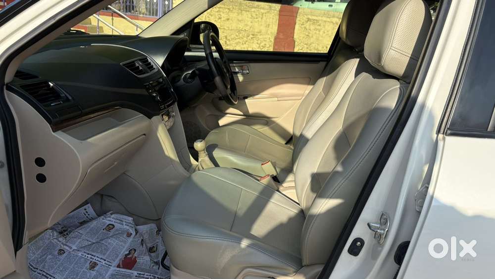 Maruti Suzuki Swift Dzire 1.2 Zxi Bsiv, 2013, Petrol