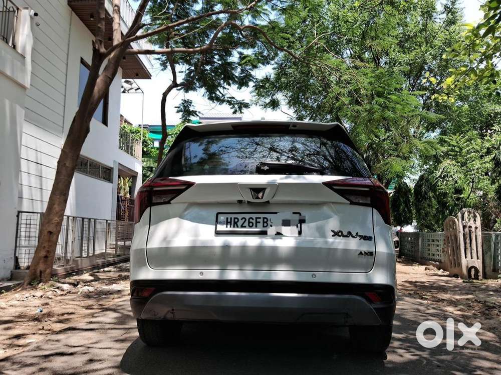 Mahindra Xuv700 2023 Diesel Well Maintained