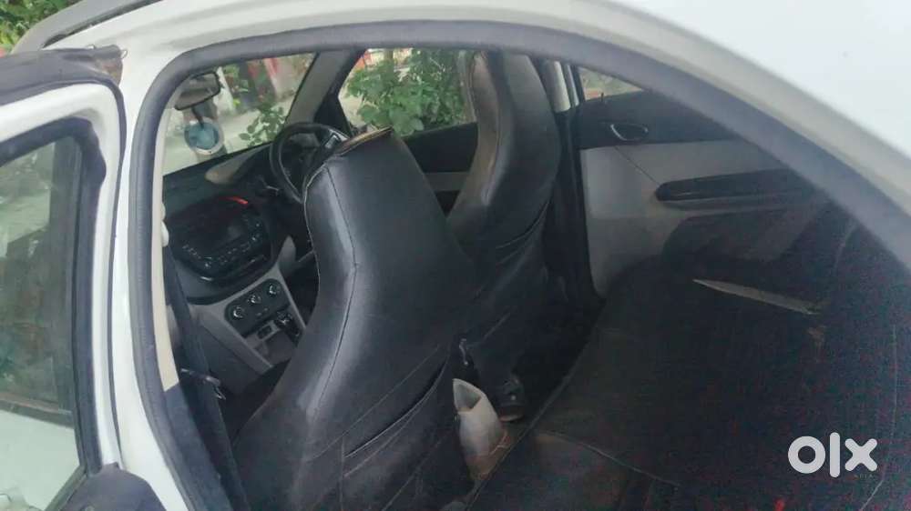 Tata Tiago 2018 Revotorq Xt