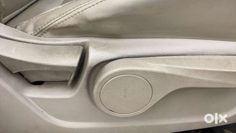 Mahindra Xuv300 W8 Option, 2020, Petrol