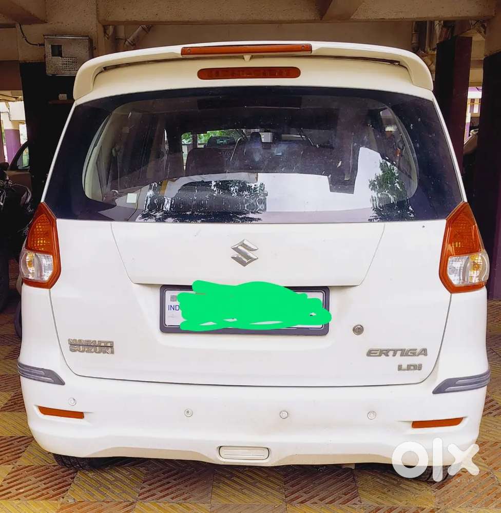 Maruti Suzuki Ertiga 2012 Diesel 80657 Km Driven