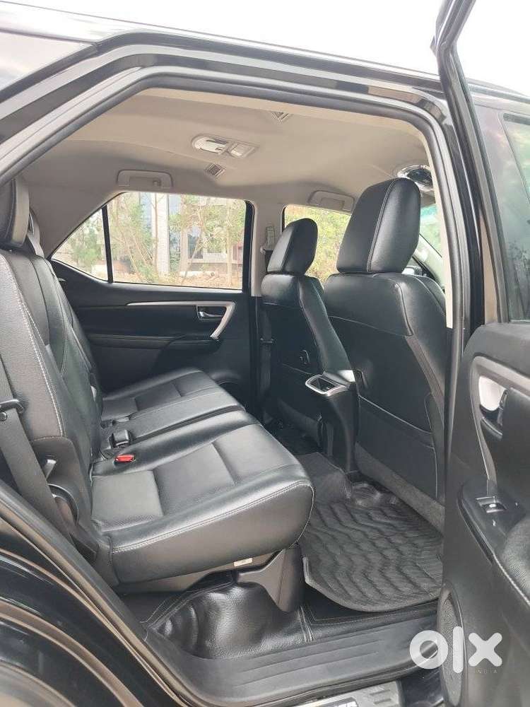 Toyota Fortuner 4x2 Mt 2.8 Diesel, 2022, Diesel