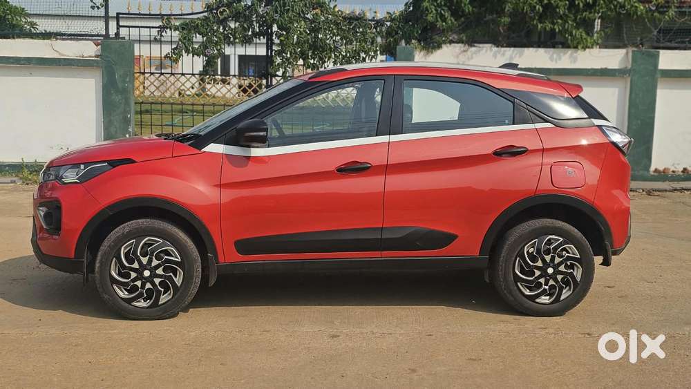 Tata Nexon 1.2 Revotron Xm (s), 2022, Diesel