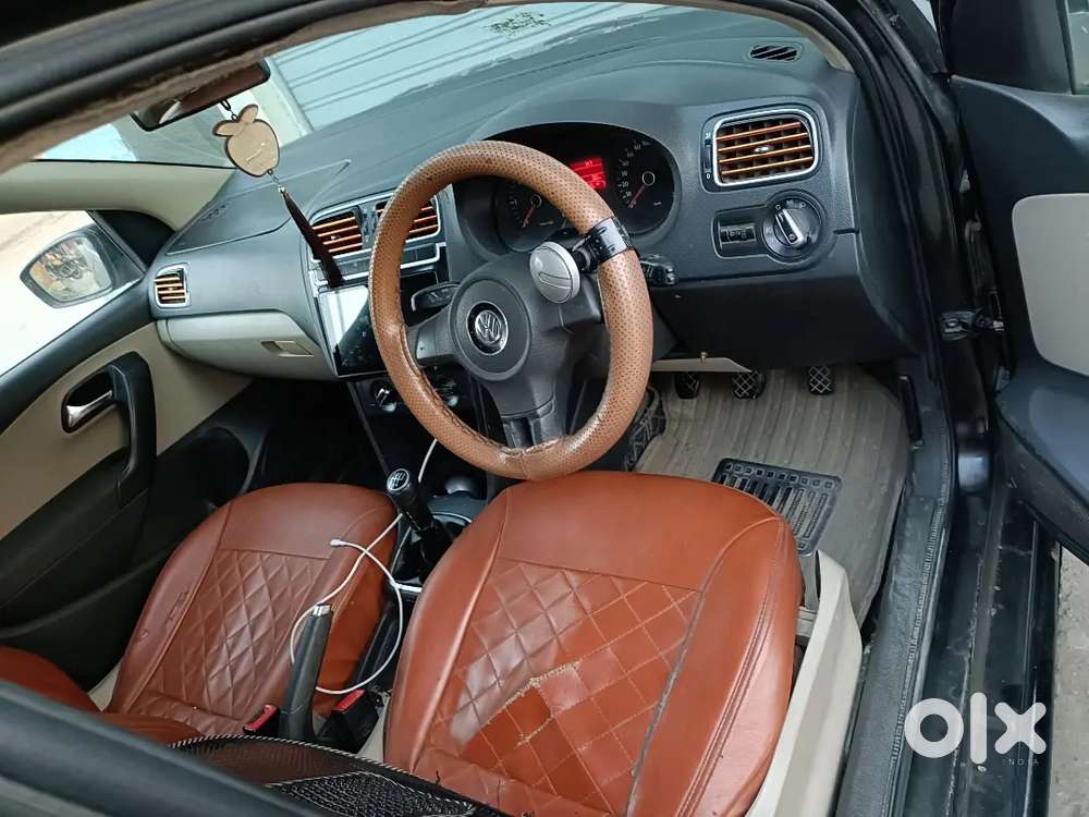 Kcar M Koi Bhi Kami Nhi H Ac Bhi Chalu H