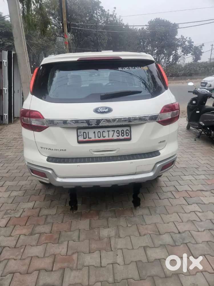 Ford Endeavour 2016 Diesel 120000 Km Driven