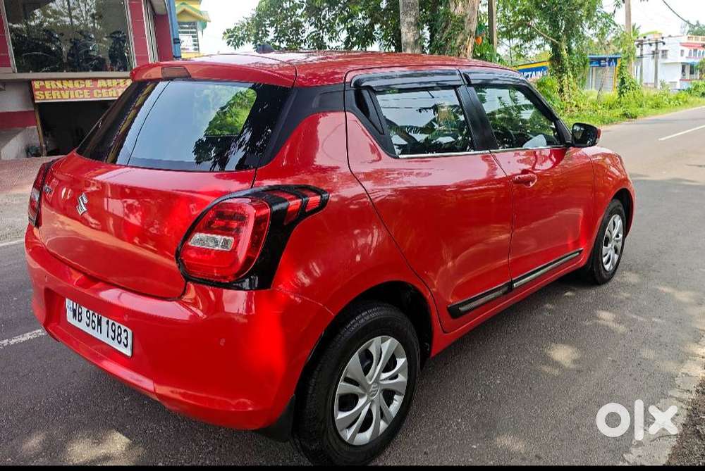 Maruti Suzuki Swift Vxi + Manual, 2019, Petrol
