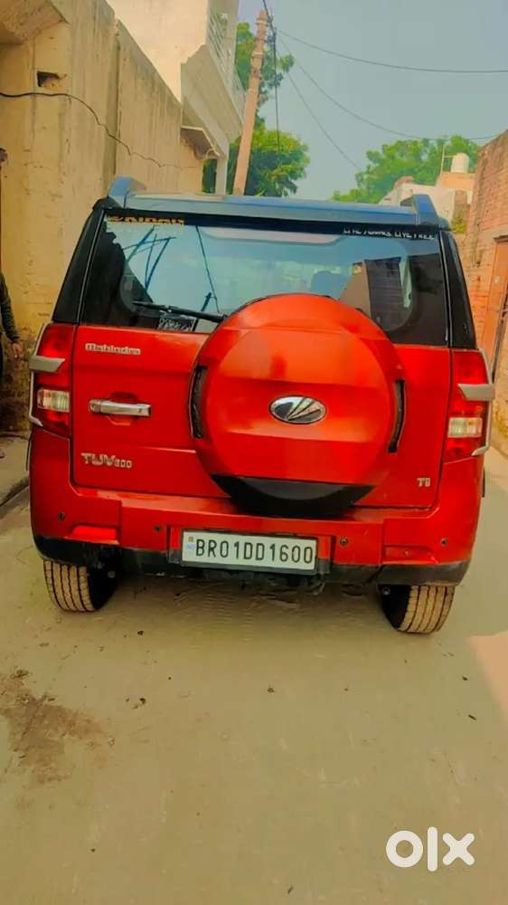 Mahindra Tuv 300 2017