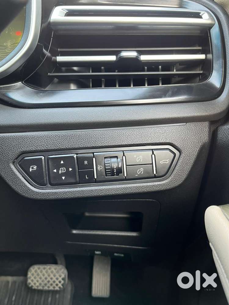 Mg Hector Sharp At, 2024, Petrol