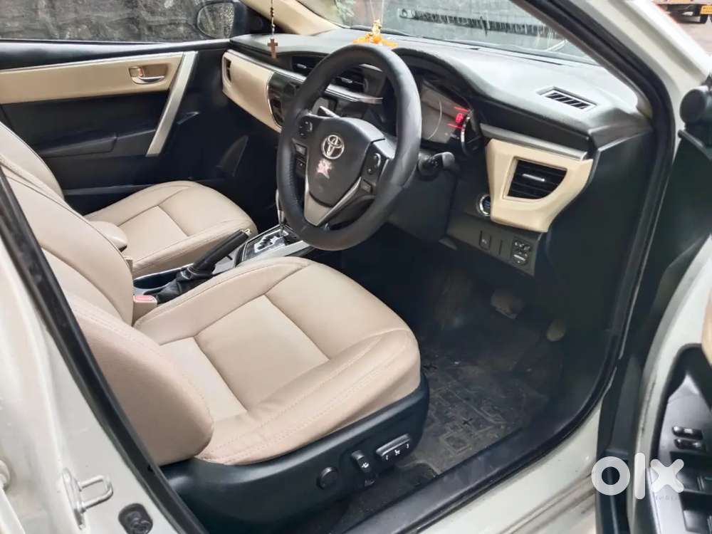 Toyota Corolla Altis 2015 Auto