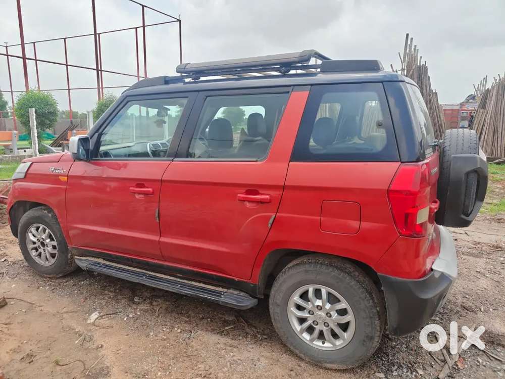 Mahindra Tuv 300 2018