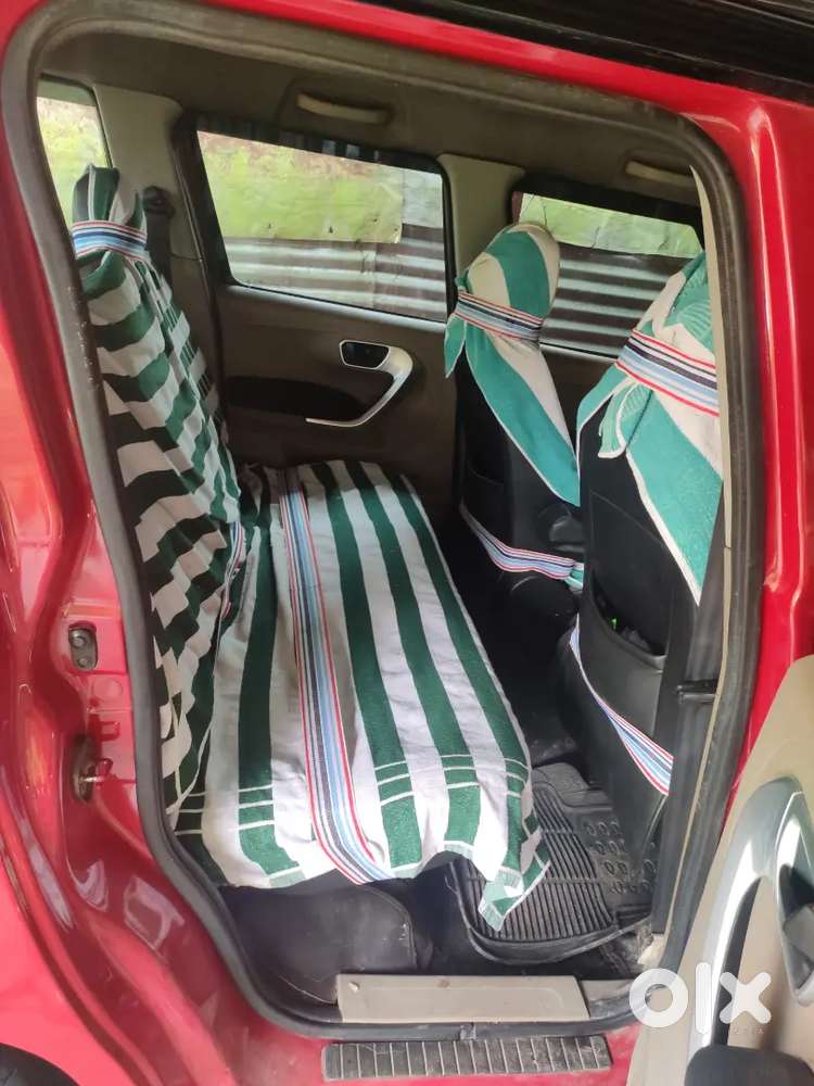 Mahindra Tuv 300 2018 Diesel Well Maintained