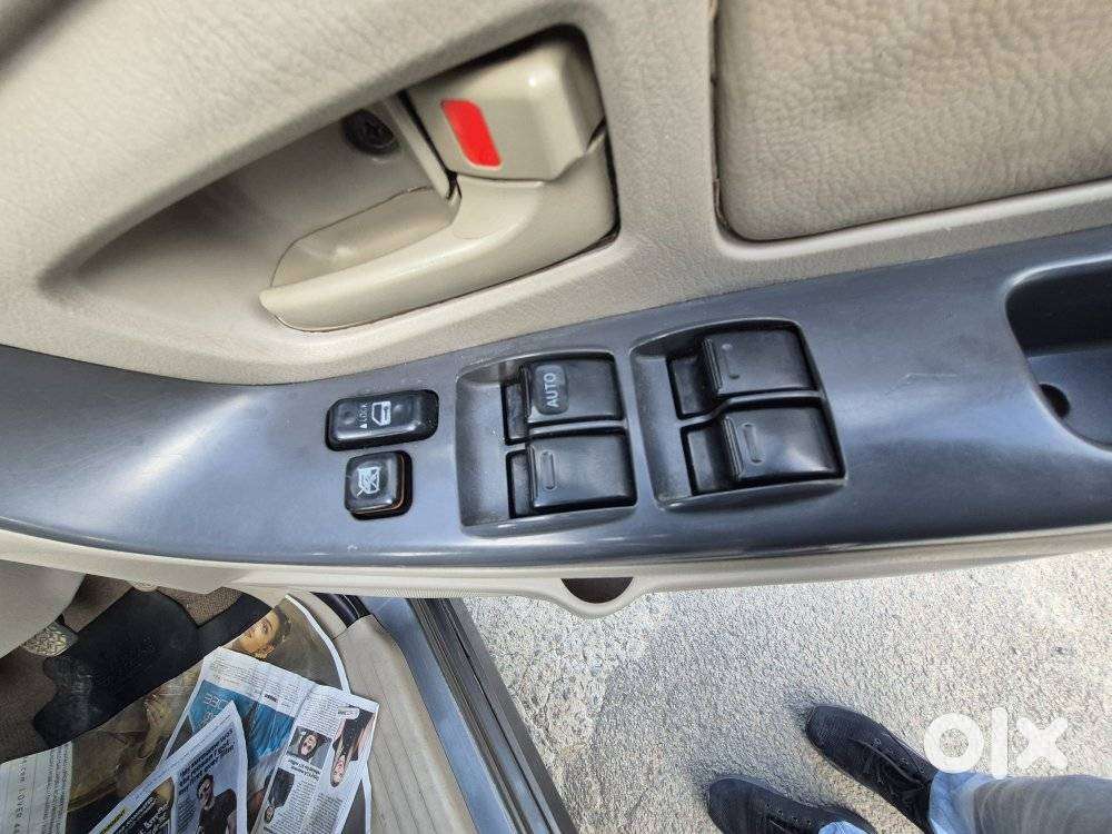 Toyota Innova 2.5 G (diesel) 8 Seater, 2013, Diesel