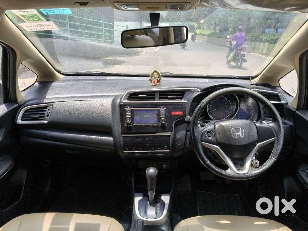 Honda Jazz V Cvt, 2015, Petrol