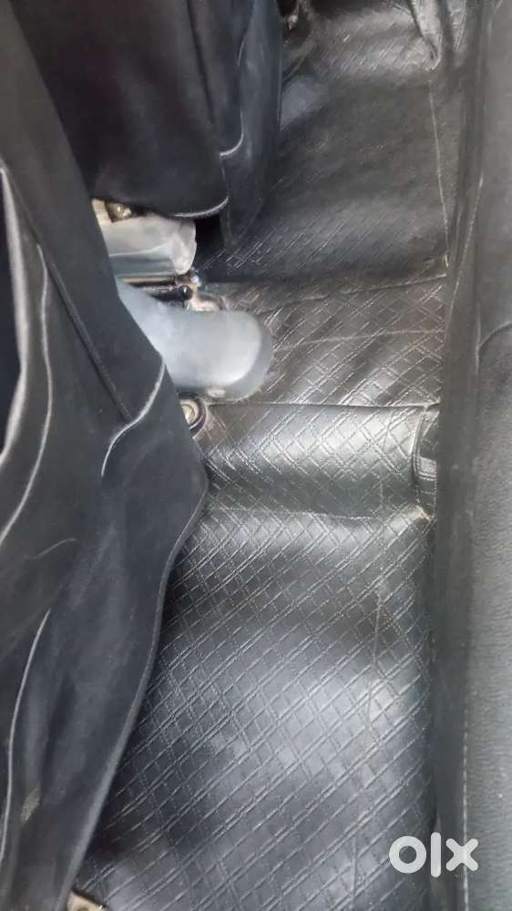 Single Hand Driven Best Cng Alto Nov 2010