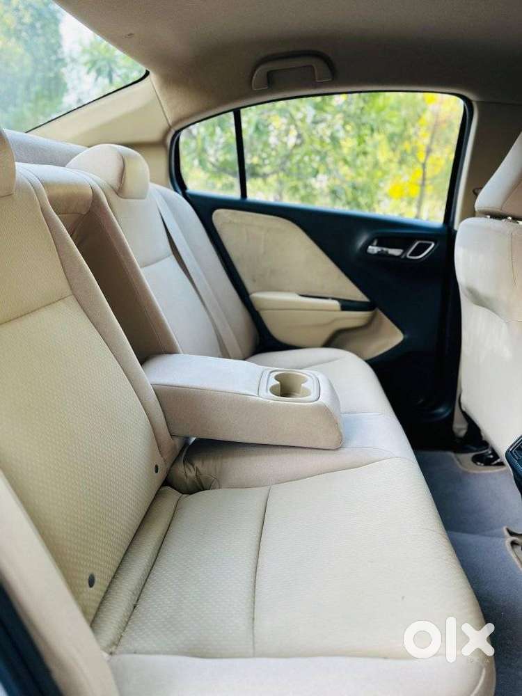 Honda City I-vtec V, 2018, Petrol