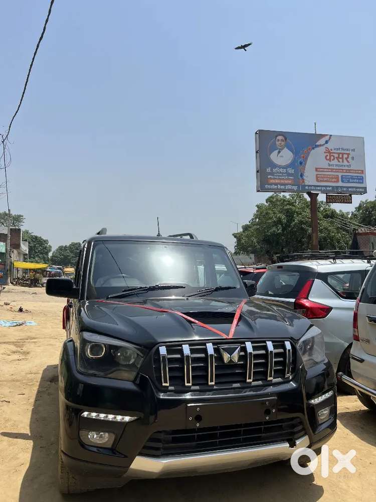Mahindra Scorpio Classic 2023 Diesel 97000 Km Driven