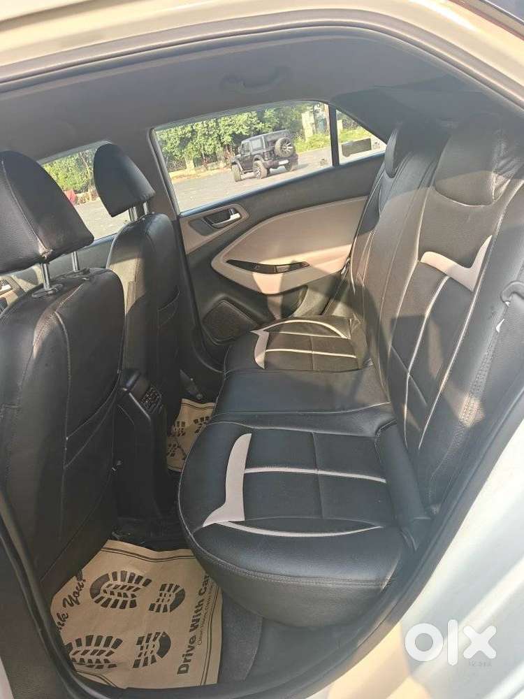 Hyundai I20 1.2 Magna Executive, 2020, Cng & Hybrids