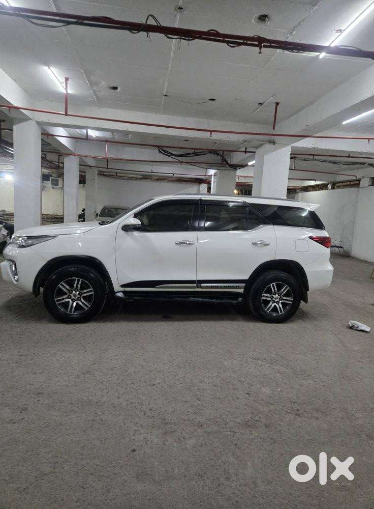 Toyota Fortuner 4x2 At 2.8 Diesel, 2019, Diesel