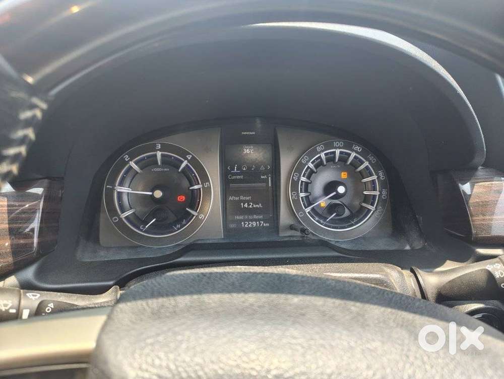 Toyota Innova Crysta 2.4 Zx Mt, 2018, Diesel