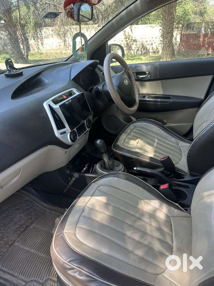 Hyundai I20 Sportz 1.2 Bs-iv, 2013, Diesel