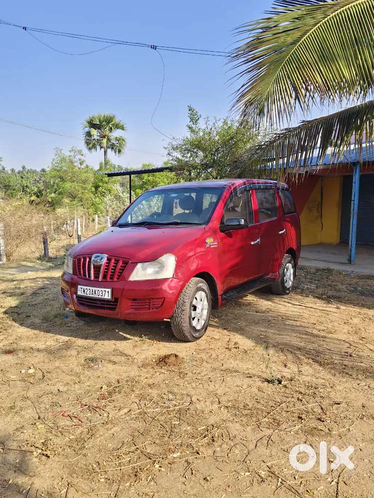 Mahindra Xylo 2010
