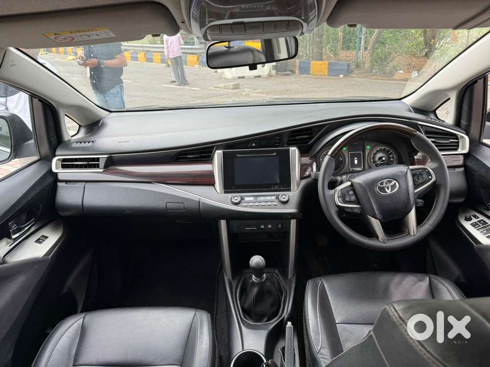 Toyota Innova Crysta 2018 Diesel Well Maintained