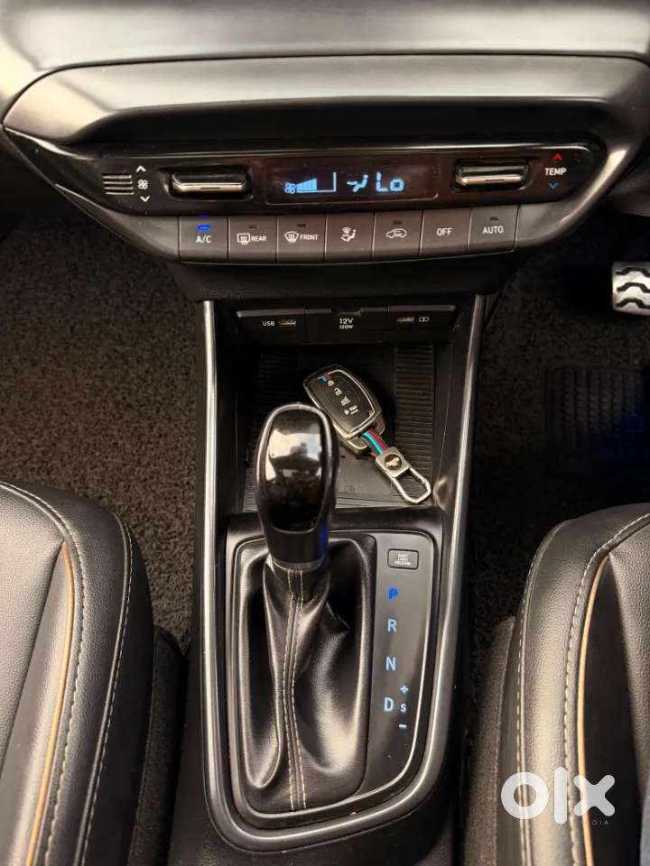 Hyundai I20 Asta (o) 1.0 Turbo Dct, 2021, Petrol