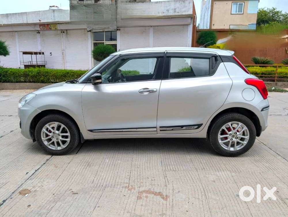 Maruti Suzuki Swift 1.3 Zxi, 2020, Petrol