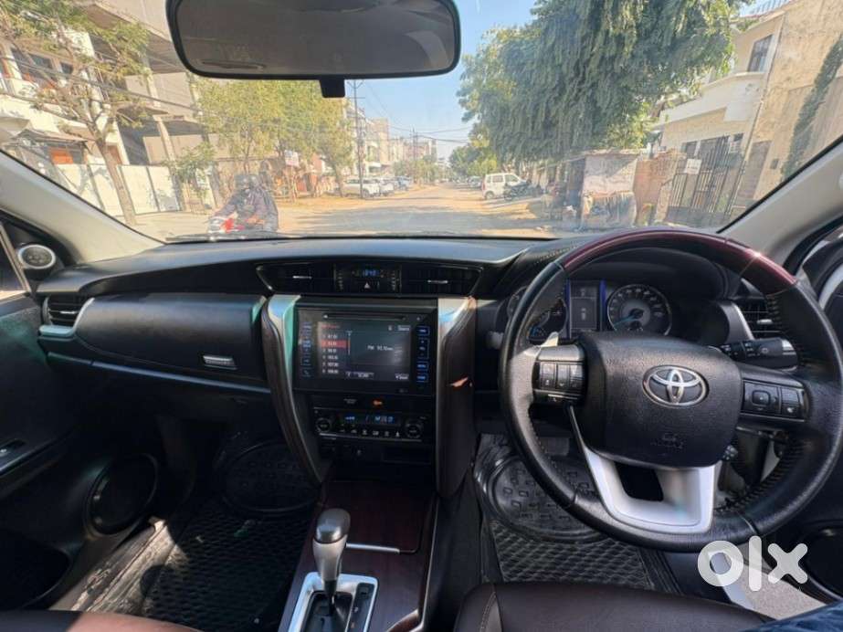Toyota Fortuner 2.8 2wd At, 2017, Diesel