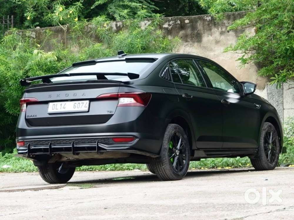 Skoda Slavia Sportline 1.0l Tsi Mt, 2026, Petrol