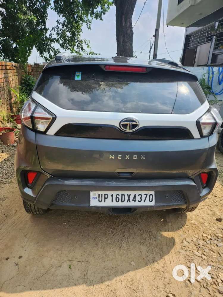 Tata Nexon 2023 Petrol